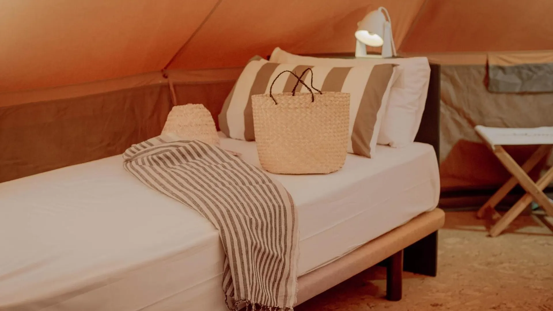 Camping 3 Estrellas Gavà Ισπανία