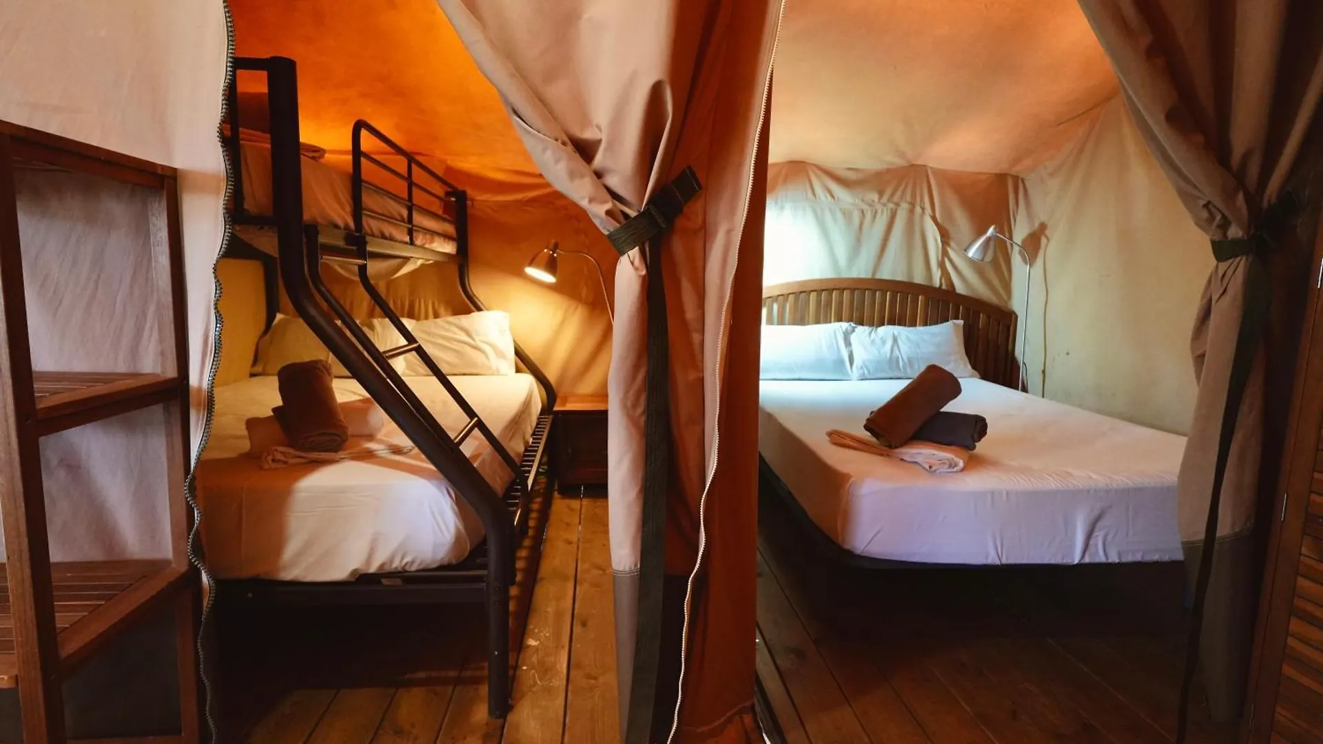 Camping 3 Estrellas Gava 2*,