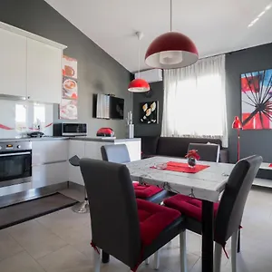 Apartman House Zaton