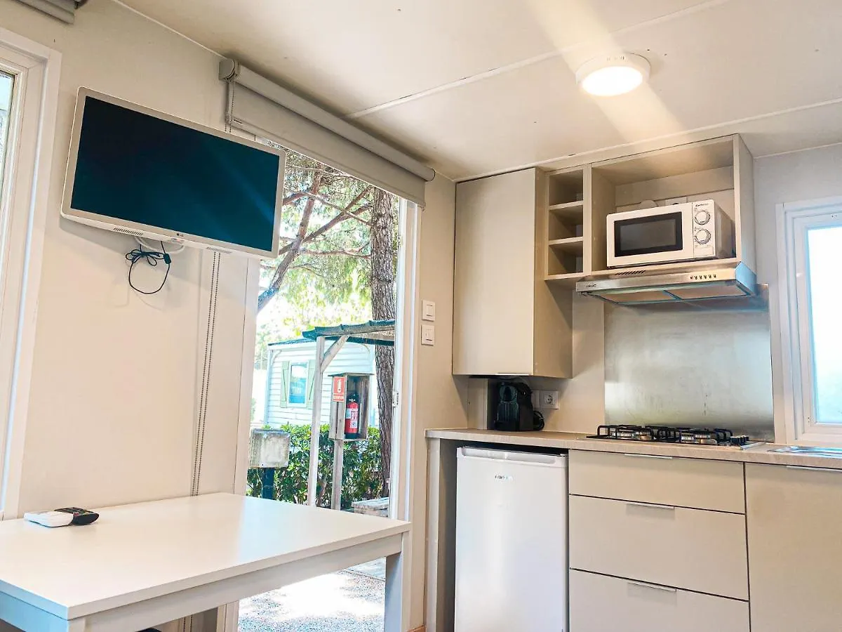 Camping 3 Estrellas Gavà Kamp alanı