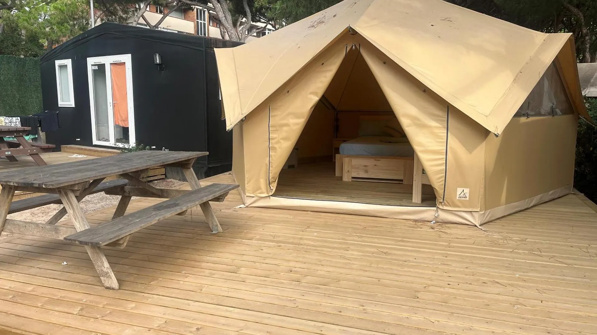 Кемпинг Camping 3 Estrellas Хава