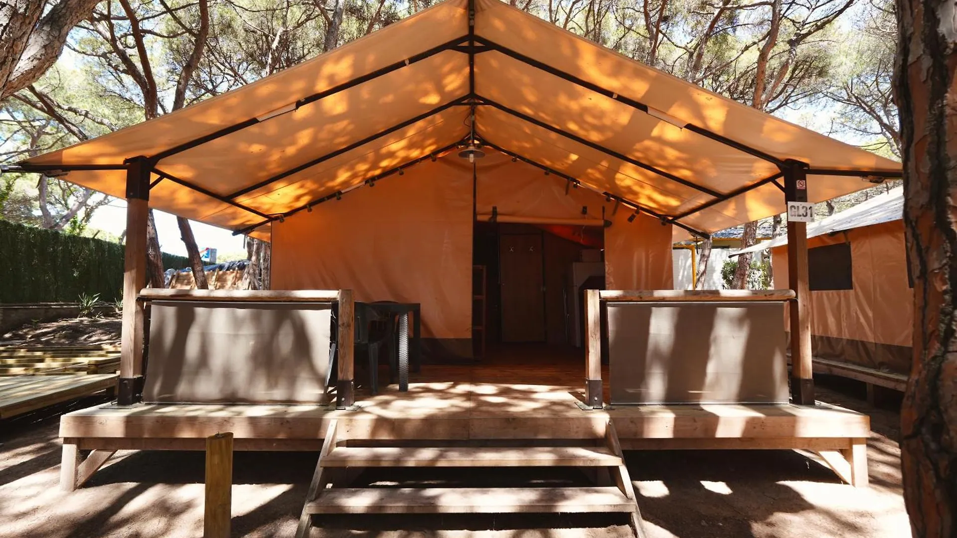 Camping 3 Estrellas Gavà 2*,  İspanya